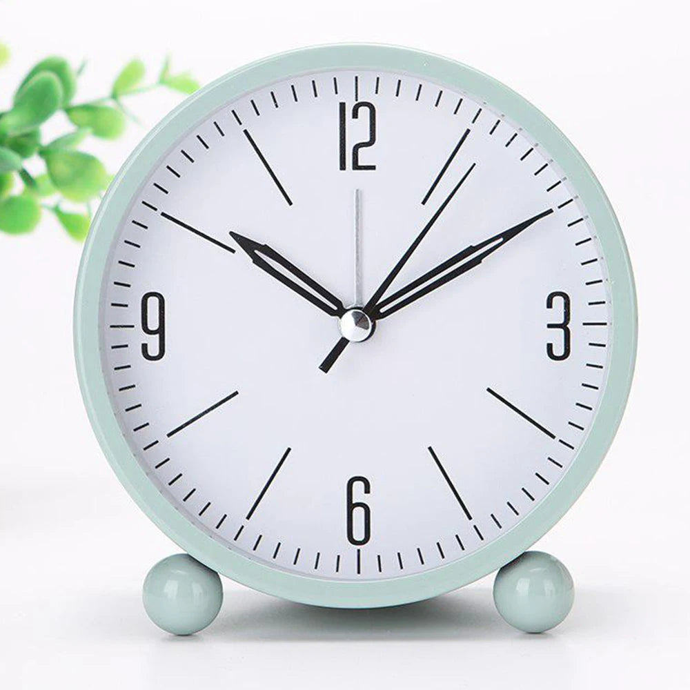 Analog Quartz Alarm Clock