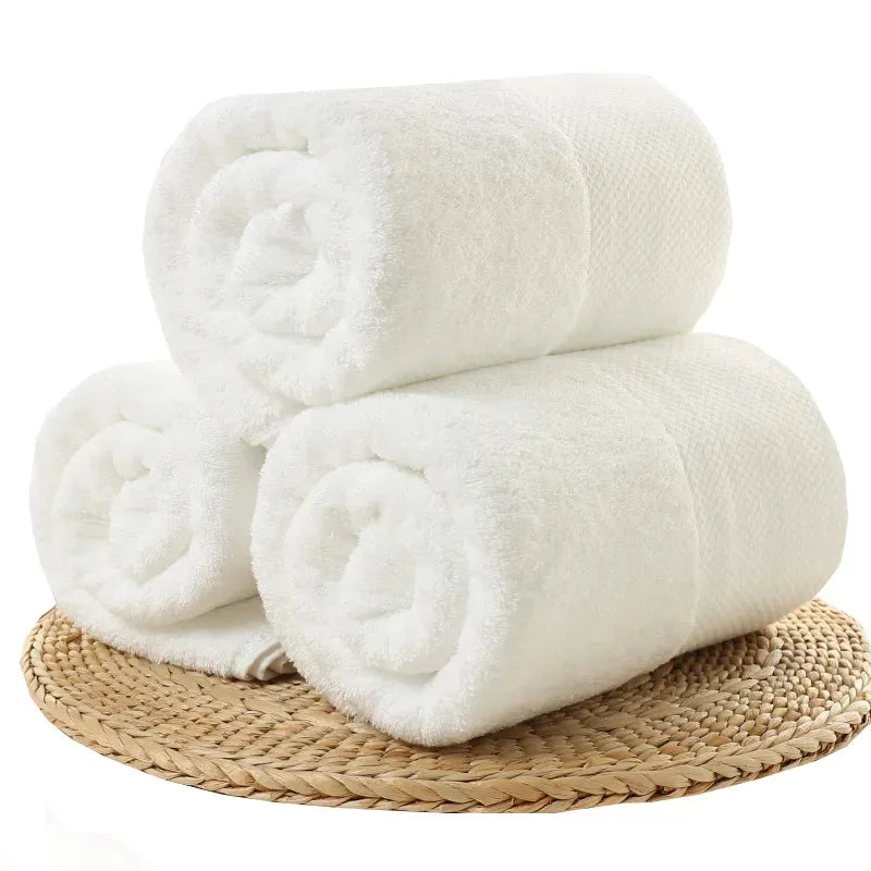 100％ Cotton Bath Towel